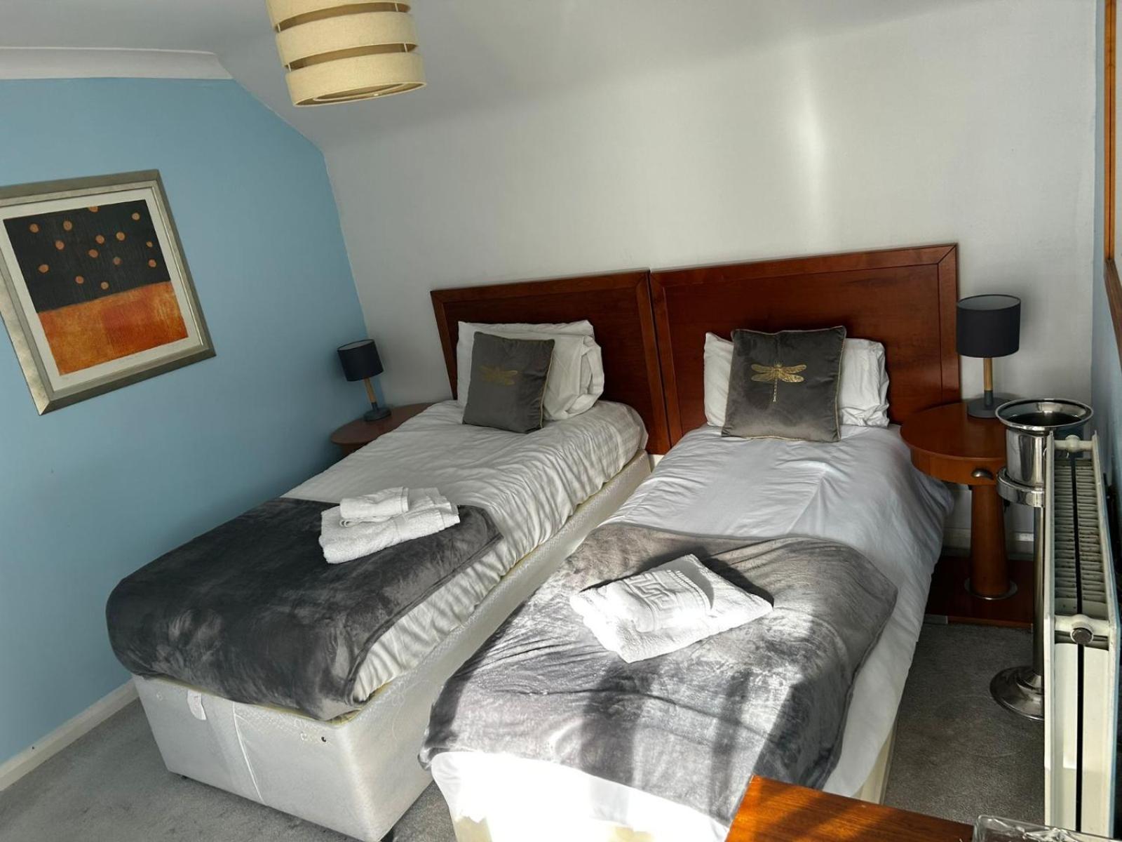 וויסבק The Rose And Crown Hotel חדר תמונה